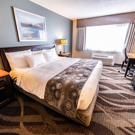 Prestige Hudson Bay Lodge & Conference Centre, Worldhotels Crafted Collection Smithers Ngoại thất bức ảnh